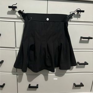 Black active skirts, with black shorts